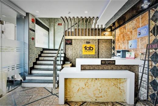 Hotel Metro 勒克瑙 外观 照片
